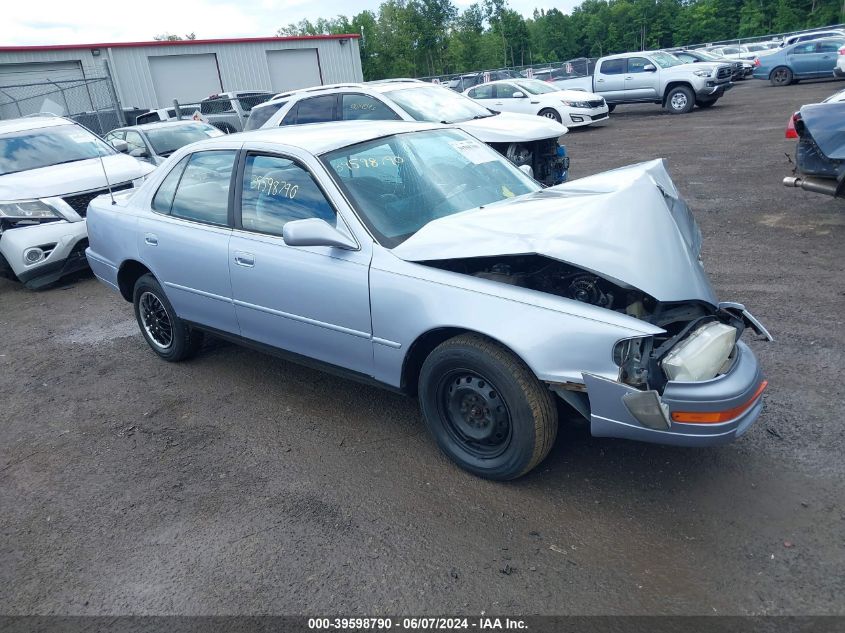 1994 Toyota Camry Le VIN: 4T1SK12E4RU376428 Lot: 39598790