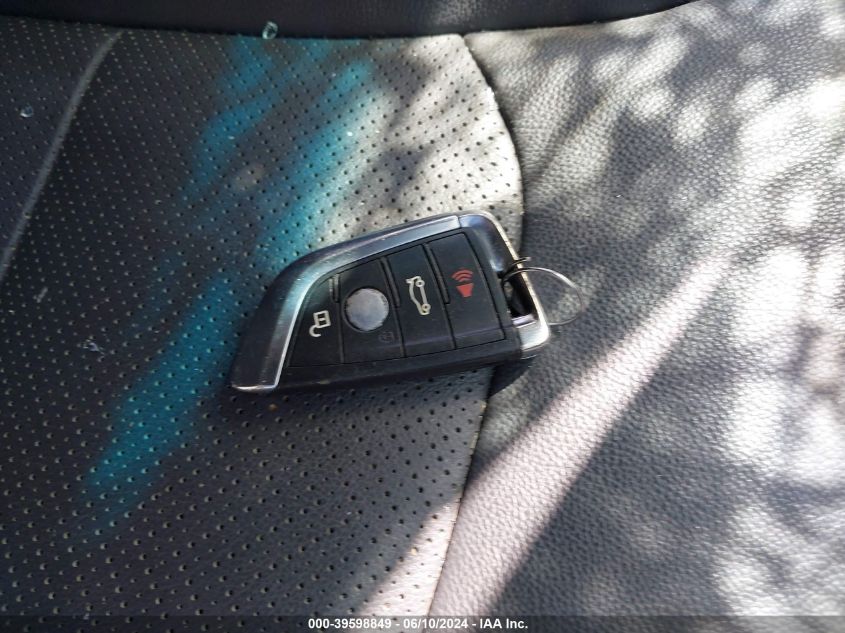 2019 HYUNDAI IONIQ HYBRID LIMITED - KMHC85LC8KU109354