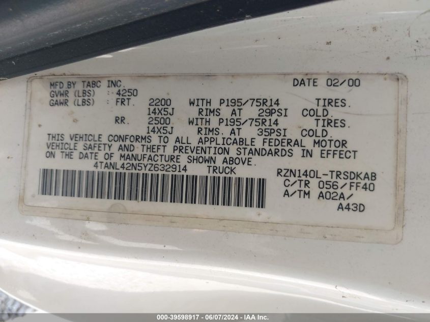 2000 Toyota Tacoma VIN: 4TANL42N5YZ632914 Lot: 39598917