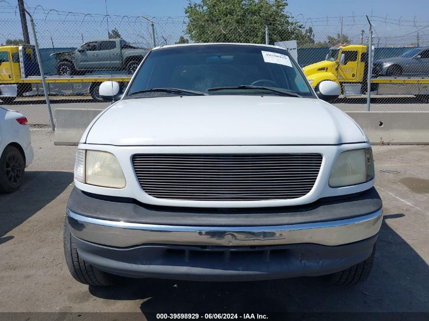 2001 Ford F-150 Harley-Davidson Edition/King Ranch Edition/Lariat/Xlt VIN: 1FTRW07L81KE38549 Lot: 39598929