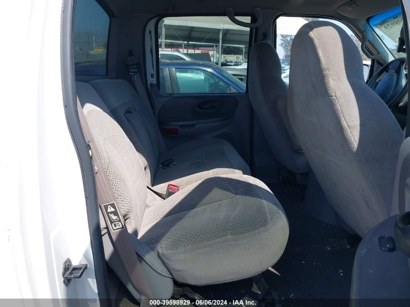 2001 Ford F-150 Harley-Davidson Edition/King Ranch Edition/Lariat/Xlt VIN: 1FTRW07L81KE38549 Lot: 39598929