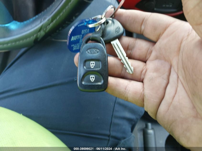 2010 Kia Soul Sport VIN: KNDJT2A25A7047556 Lot: 39599021