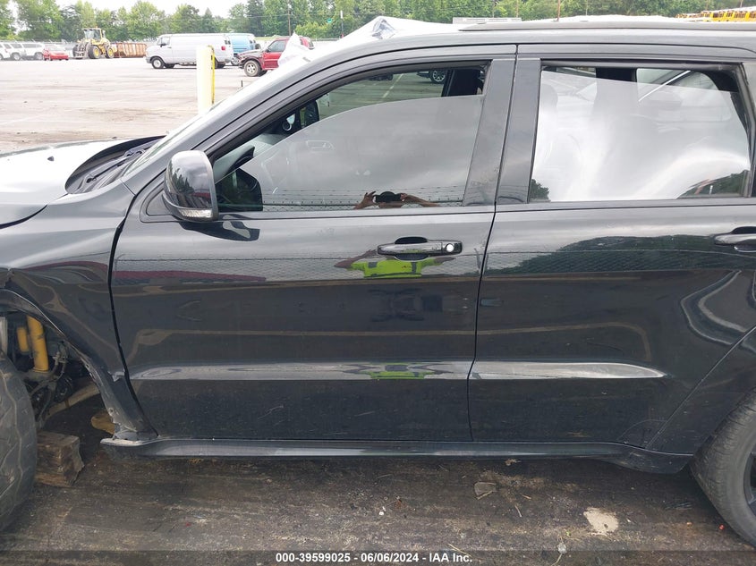 2017 JEEP GRAND CHEROKEE SRT 4X4 - 1C4RJFDJ9HC648196