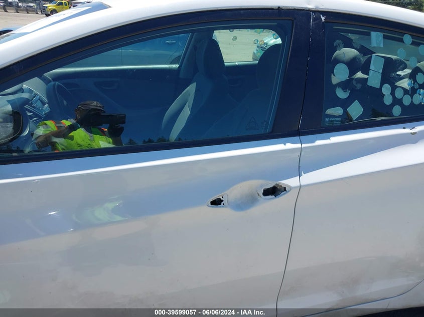 2014 Hyundai Elantra Se VIN: 5NPDH4AE2EH449489 Lot: 39599057