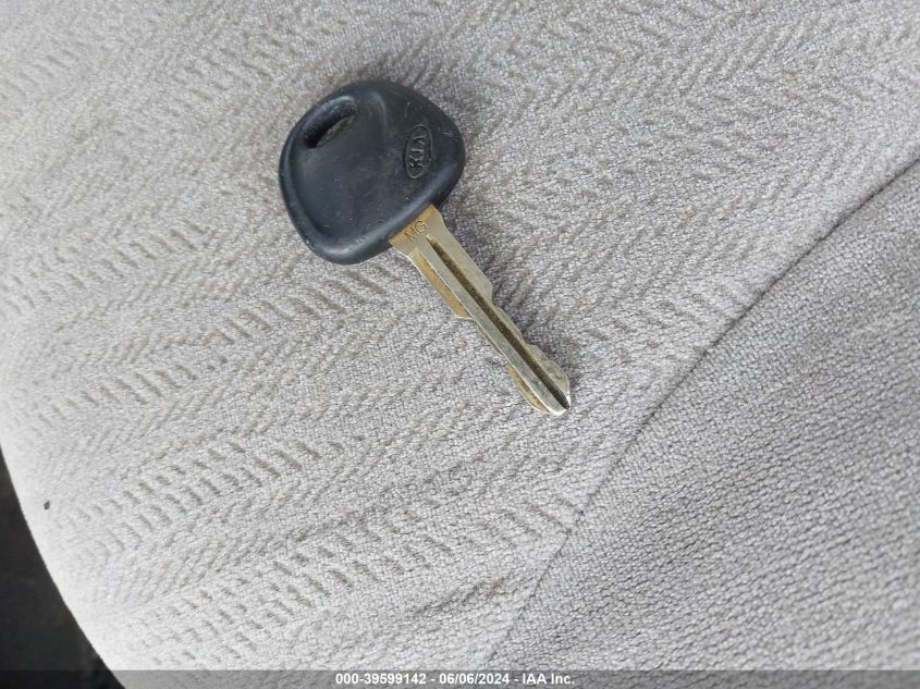 2009 Kia Optima Lx VIN: KNAGE228595337548 Lot: 39599142