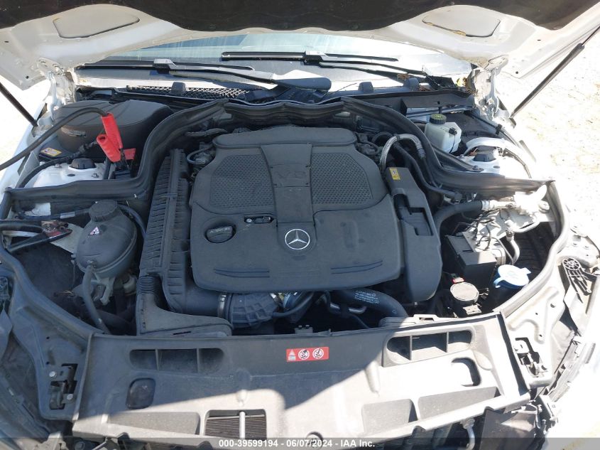 2013 Mercedes-Benz C 300 Luxury 4Matic/Sport 4Matic VIN: WDDGF8AB9DR285834 Lot: 39599194