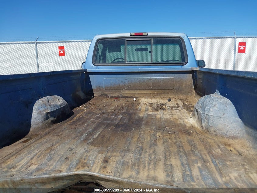 1996 Ford F250 VIN: 2FTHF25H7TCA58003 Lot: 39599209