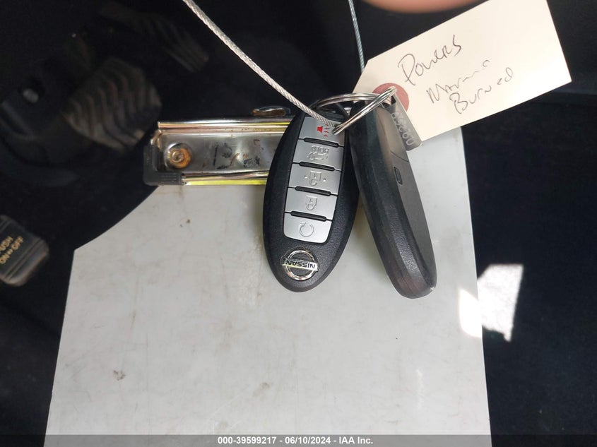 2017 Nissan Rogue Sv VIN: 5N1AT2MTXHC873546 Lot: 39599217