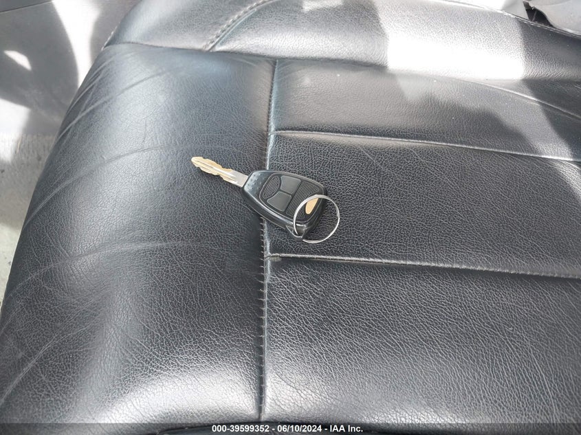 2008 Dodge Ram 1500 Slt VIN: 1D7HA18218J113754 Lot: 39599352