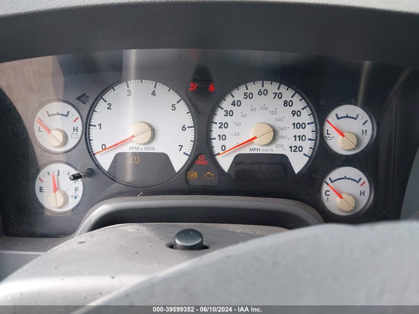 2008 Dodge Ram 1500 Slt VIN: 1D7HA18218J113754 Lot: 39599352