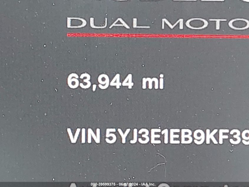 2019 Tesla Model 3 Long Range/Performance VIN: 5YJ3E1EB9KF393340 Lot: 39599375