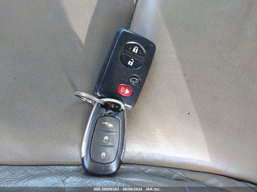 2010 Toyota Highlander Hybrid Limited V6 VIN: JTEJW3EH4A2045740 Lot: 39599383