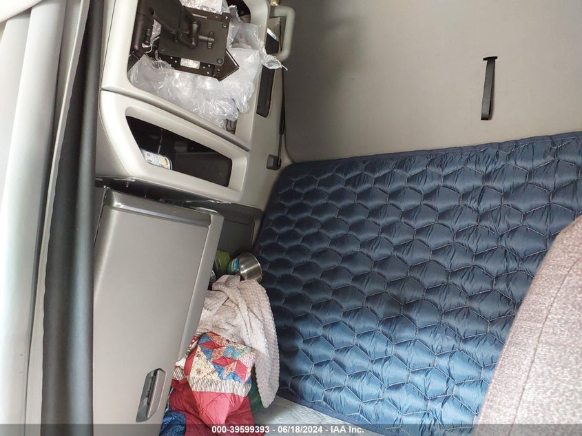 2020 Volvo Vnl VIN: 4V4NC9EHXLN236540 Lot: 39599393