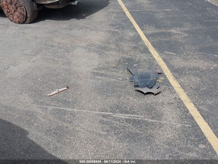 2004 Chevrolet Classic VIN: 1G1ND52FX4M663883 Lot: 39599404