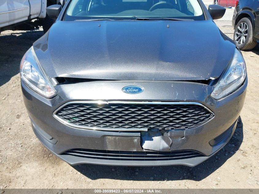 2018 Ford Focus S VIN: 1FADP3E24JL236889 Lot: 39599423