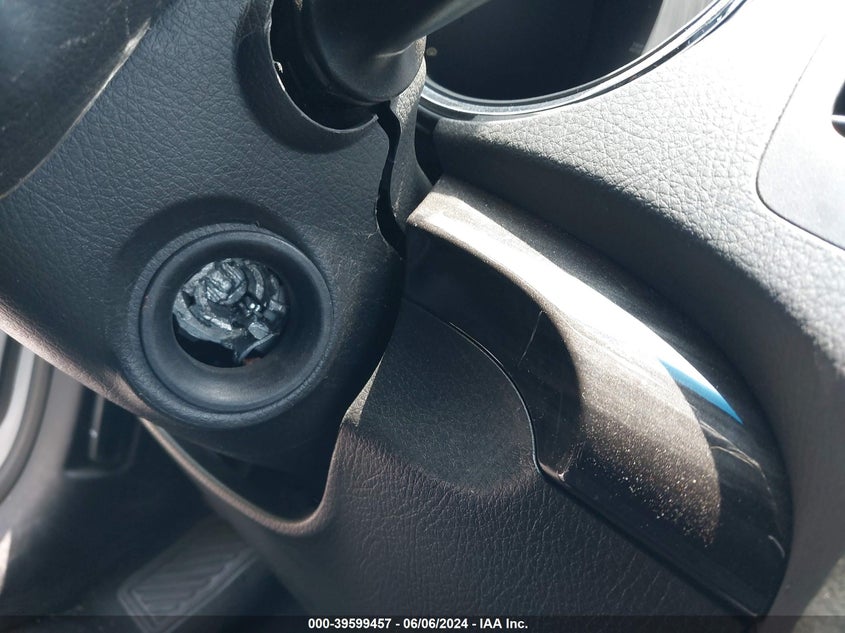 2011 Kia Sorento Lx VIN: 5XYKT4A28BG147882 Lot: 39599457