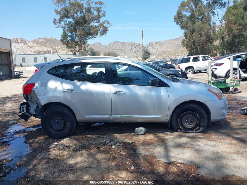 2014 Nissan Rogue Select S VIN: JN8AS5MT1EW623717 Lot: 39599609