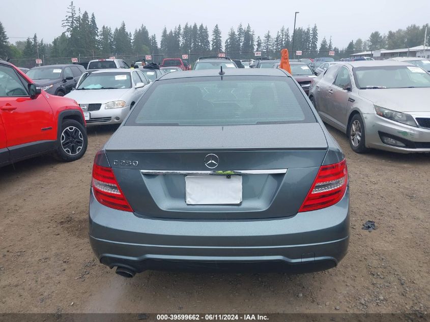 2012 Mercedes-Benz C 250 Luxury/Sport VIN: WDDGF4HB2CA718793 Lot: 39599662