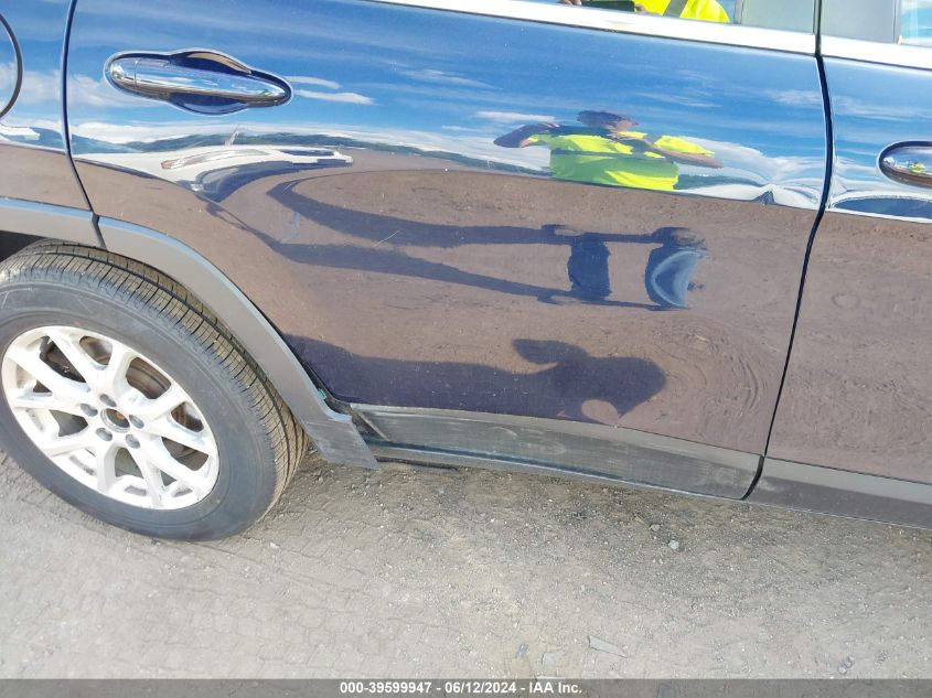 2015 Jeep Cherokee Latitude VIN: 1C4PJMCS7FW504244 Lot: 39599947