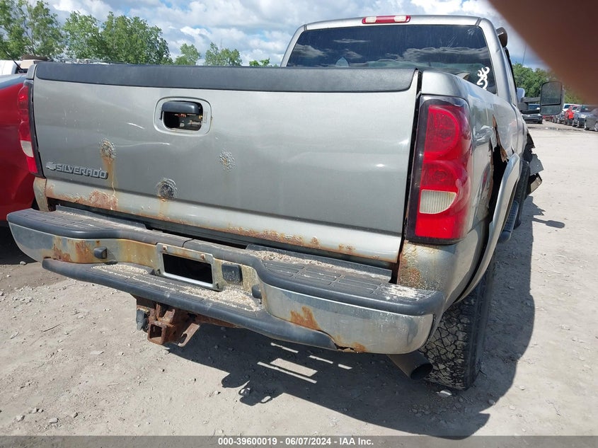 2006 Chevrolet Silverado 2500Hd Lt3 VIN: 1GCHK29U16E184018 Lot: 39600019