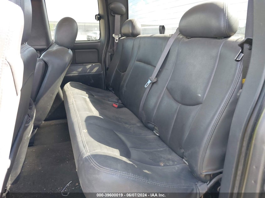 2006 Chevrolet Silverado 2500Hd Lt3 VIN: 1GCHK29U16E184018 Lot: 39600019