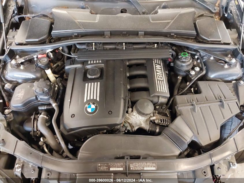 2008 BMW 328I VIN: WBAVC53588FZ85784 Lot: 39600026