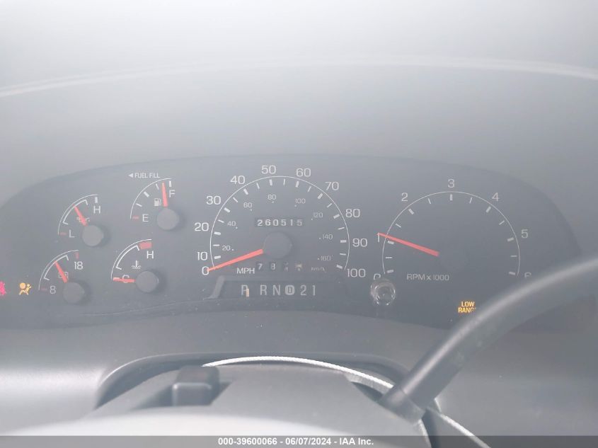 2000 Ford Excursion Xlt VIN: 1FMNU41S8YEC87857 Lot: 39600066