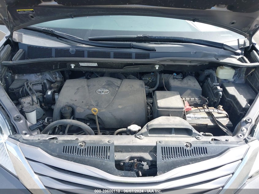 2017 Toyota Sienna Xle 8 Passenger VIN: 5TDYZ3DC1HS772109 Lot: 39600110