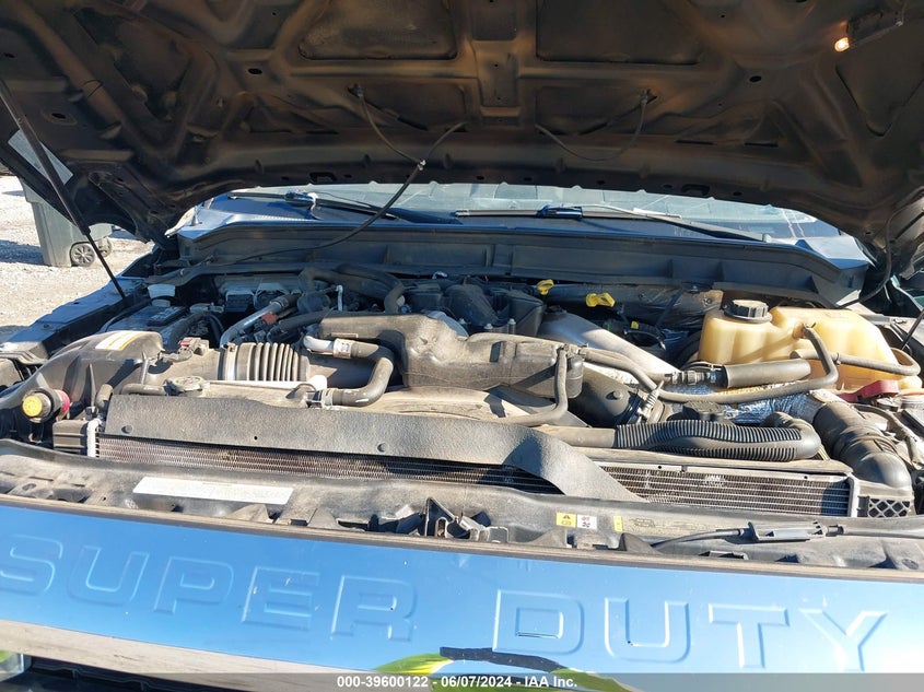 2013 Ford F-250 Lariat VIN: 1FT7W2BT0DEB55530 Lot: 39600122