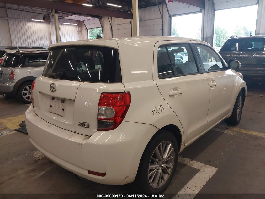 2010 Scion Xd VIN: JTKKU4B47AJ053058 Lot: 39600179