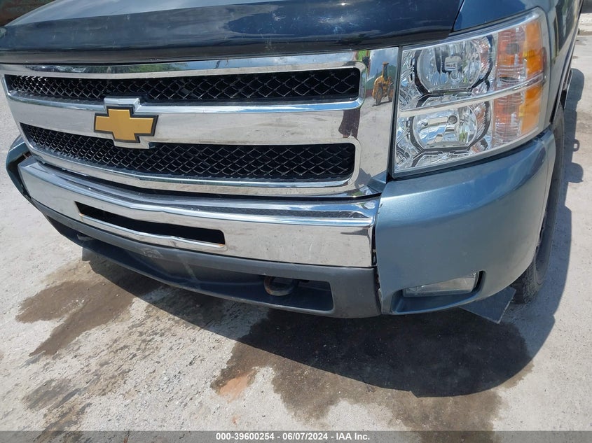 2011 Chevrolet Silverado 1500 Lt VIN: 1GCRKSE32BZ289199 Lot: 39600254