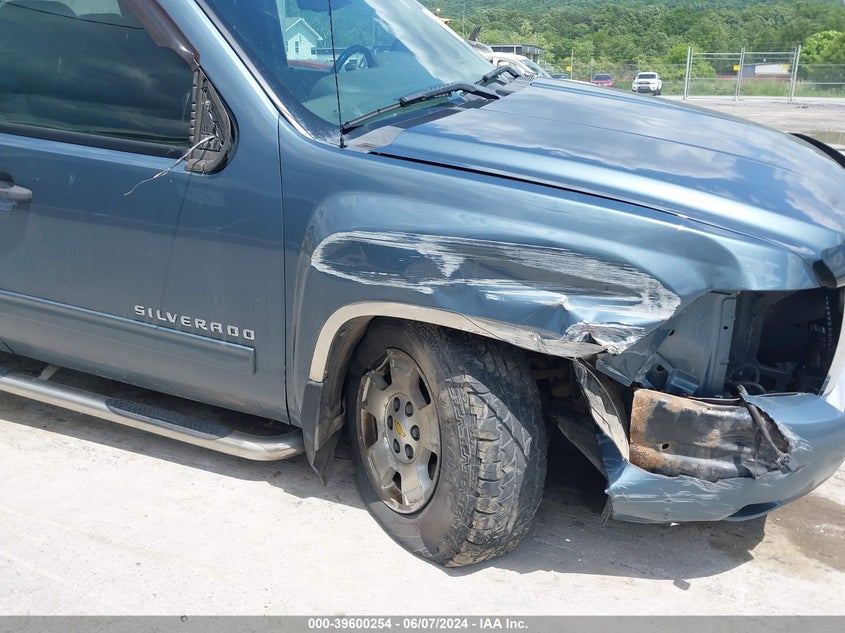 2011 Chevrolet Silverado 1500 Lt VIN: 1GCRKSE32BZ289199 Lot: 39600254