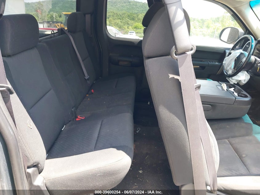 2011 Chevrolet Silverado 1500 Lt VIN: 1GCRKSE32BZ289199 Lot: 39600254