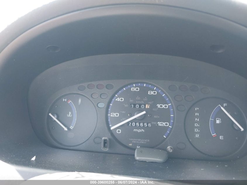 1999 Honda Civic Dx VIN: 2HGEJ6448XH113351 Lot: 39600255