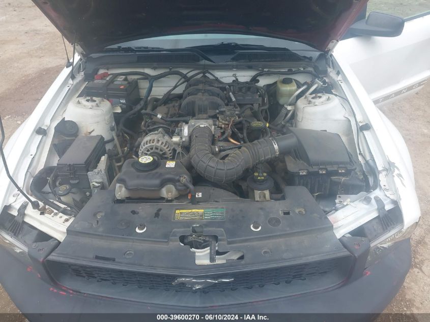 2007 Ford Mustang V6 Deluxe/V6 Premium VIN: 1ZVFT80N175213206 Lot: 39600270