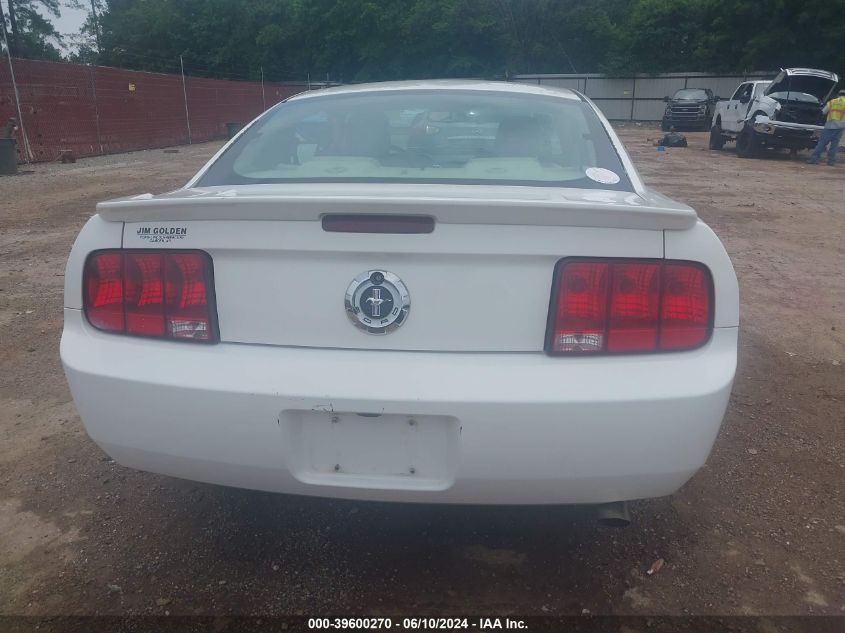 2007 Ford Mustang V6 Deluxe/V6 Premium VIN: 1ZVFT80N175213206 Lot: 39600270