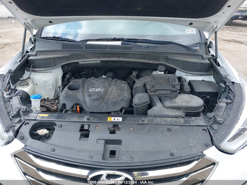 2014 Hyundai Santa Fe Sport 2.4L VIN: 5XYZUDLB0EG128174 Lot: 39600309