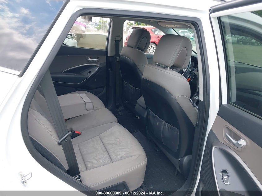 2014 Hyundai Santa Fe Sport 2.4L VIN: 5XYZUDLB0EG128174 Lot: 39600309