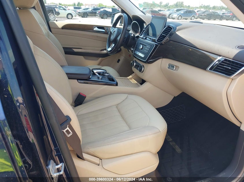 2017 MERCEDES-BENZ GLE 350 - 4JGDA5JB4HA836925