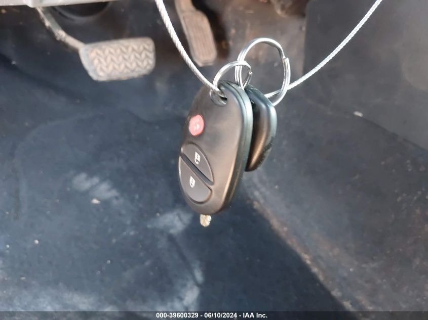 2013 Toyota Tacoma Base V6 VIN: 3TMLU4EN0DM104827 Lot: 39600329