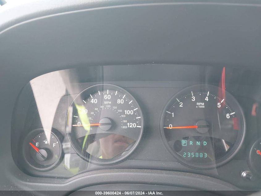 2011 Jeep Compass VIN: 1J4NT1FB1BD211192 Lot: 39600424