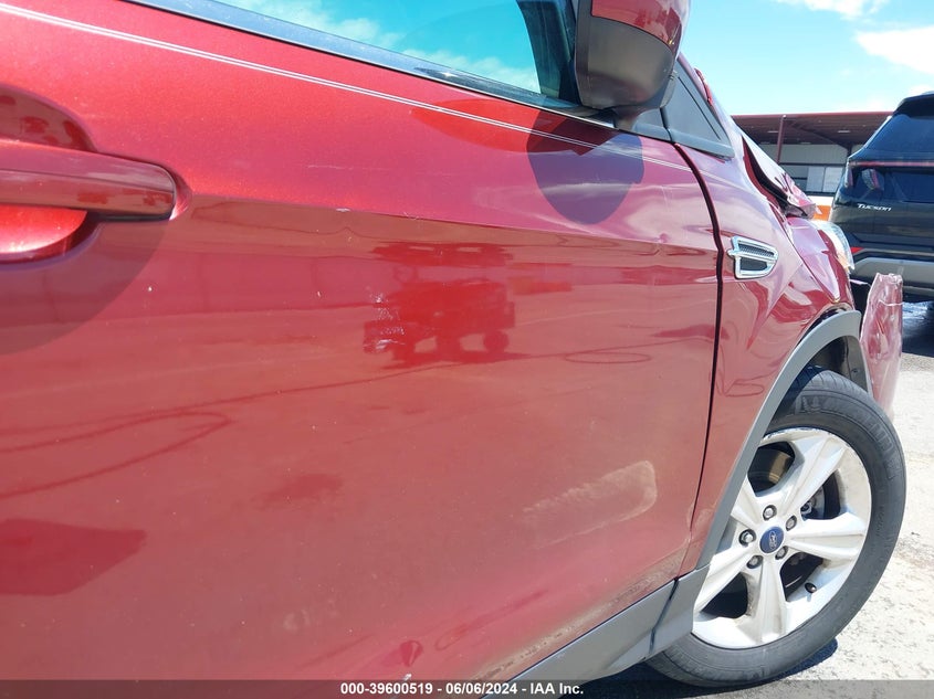 2015 Ford Escape Se VIN: 1FMCU0G98FUC03558 Lot: 39600519