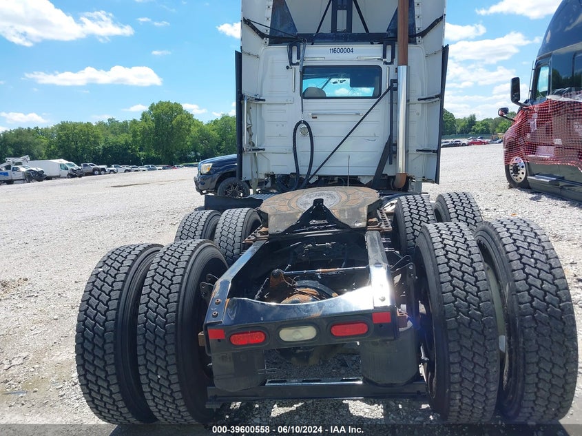 2016 Volvo Vn Vnl VIN: 4V4NC9EG4GN929939 Lot: 39600558