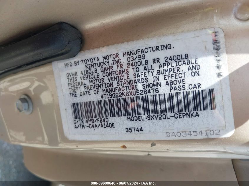 1999 Toyota Camry Ce/Le/Xle VIN: 4T1BG22K6XU528476 Lot: 39600640