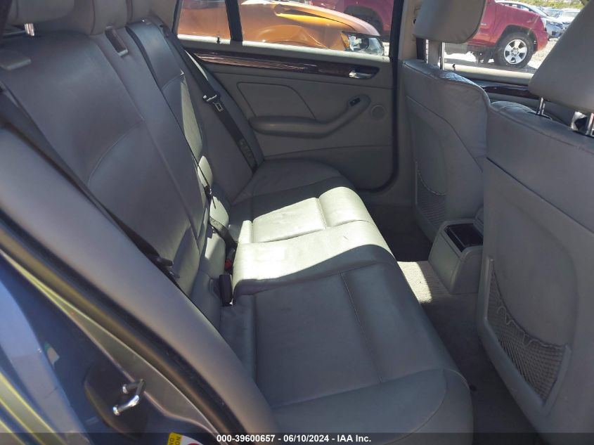 2003 BMW 325It VIN: WBAEN33453PC11388 Lot: 39600657