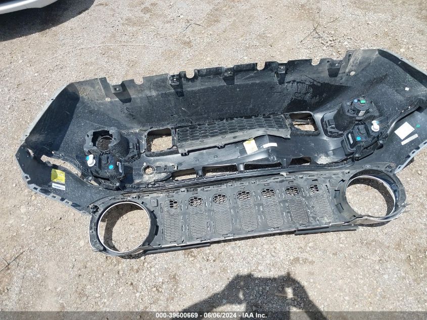 2016 Jeep Renegade Limited VIN: ZACCJADT4GPC66193 Lot: 39600669