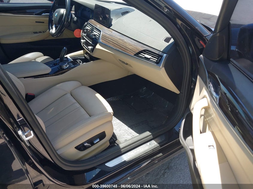 VIN WBAJA5C30HWA34937 2017 BMW 530I