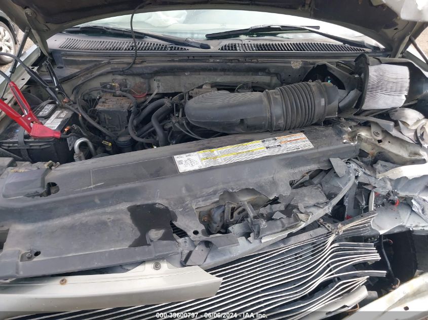 1999 Ford Expedition Eddie Bauer/Xlt VIN: 1FMPU18L2XLC26875 Lot: 39600797