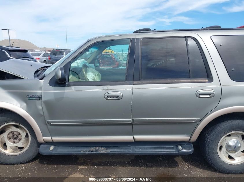 1999 Ford Expedition Eddie Bauer/Xlt VIN: 1FMPU18L2XLC26875 Lot: 39600797