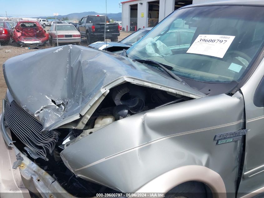 1999 Ford Expedition Eddie Bauer/Xlt VIN: 1FMPU18L2XLC26875 Lot: 39600797